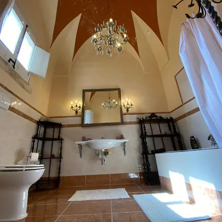 Bed & Breakfast Palazzo De Carlo E Il Parco Dei 7 Pozzi Lecce