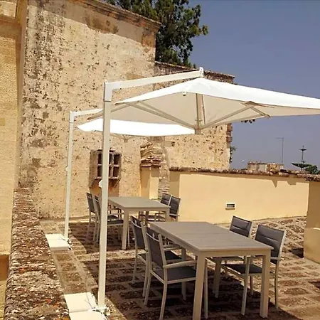 Panzió Palazzo De Carlo E Il Parco Dei 7 Pozzi