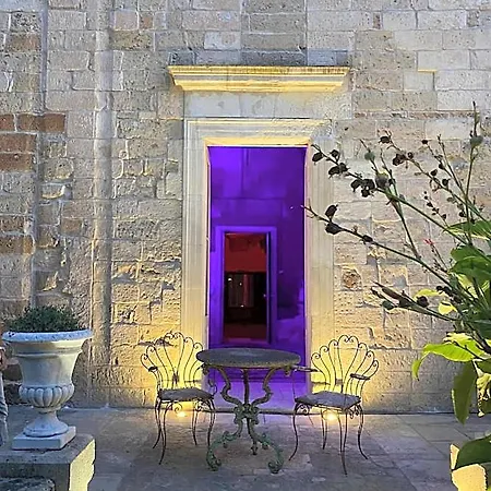 Palazzo De Carlo E Il Parco Dei 7 Pozzi Panzió