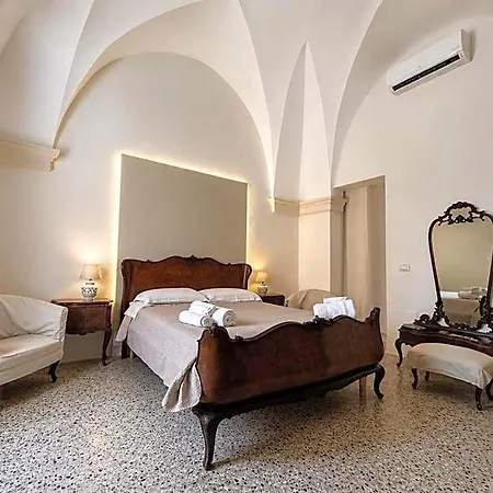 Panzió Palazzo De Carlo E Il Parco Dei 7 Pozzi Lecce