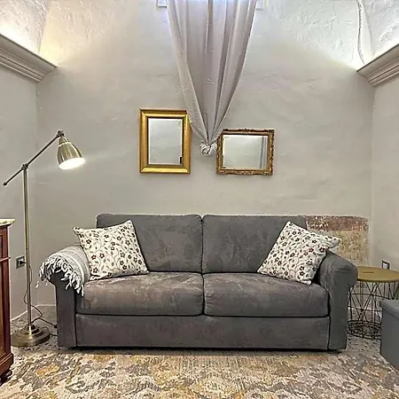 Panzió Palazzo De Carlo E Il Parco Dei 7 Pozzi 4*